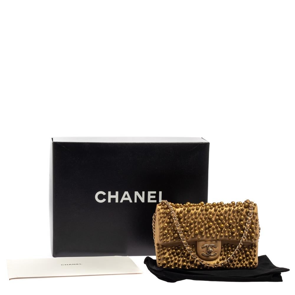 Chanel Gold Leather Pearl Wallet on Chain 11