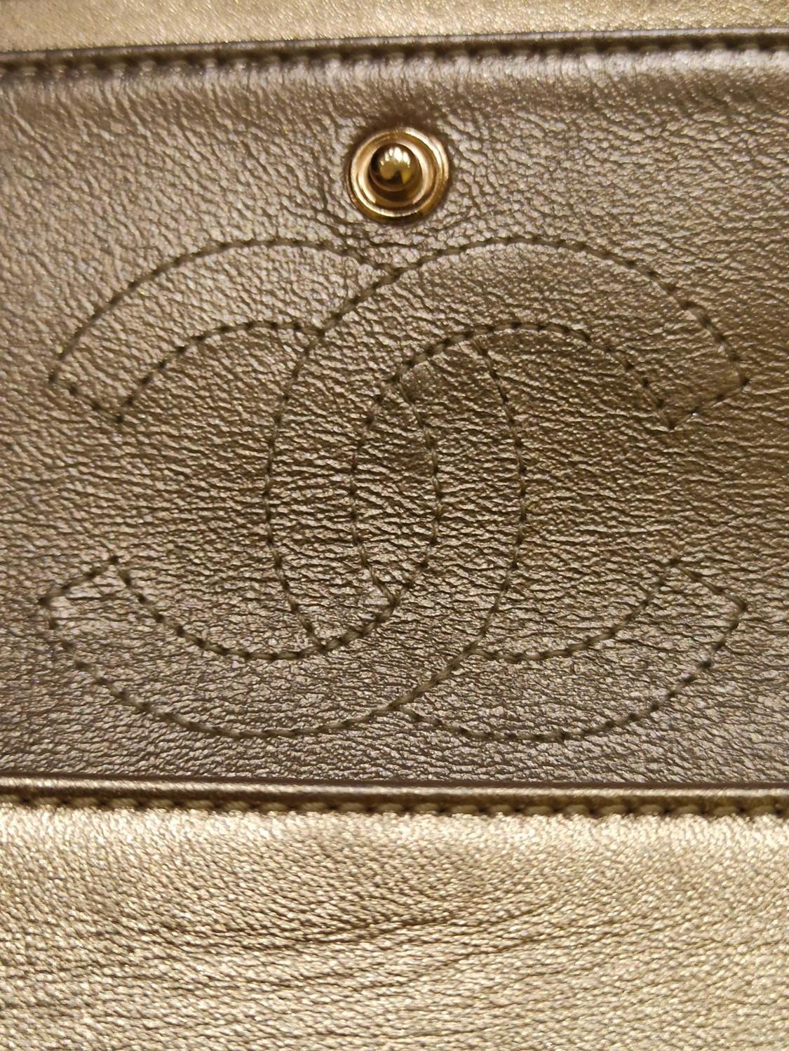 Chanel Gold Limited Edition Lamé Bag 2