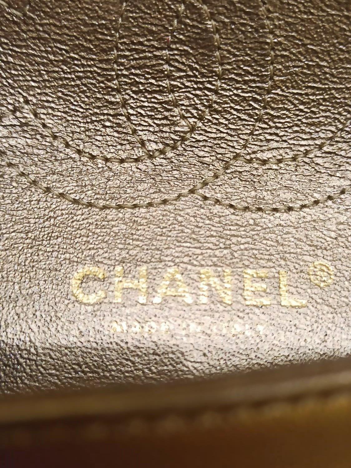 Chanel Gold Limited Edition Lamé Bag 3