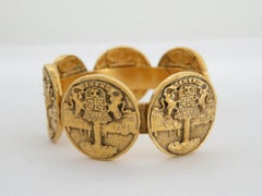 Chanel Gold Médallion Bandle 866418 Bracelet