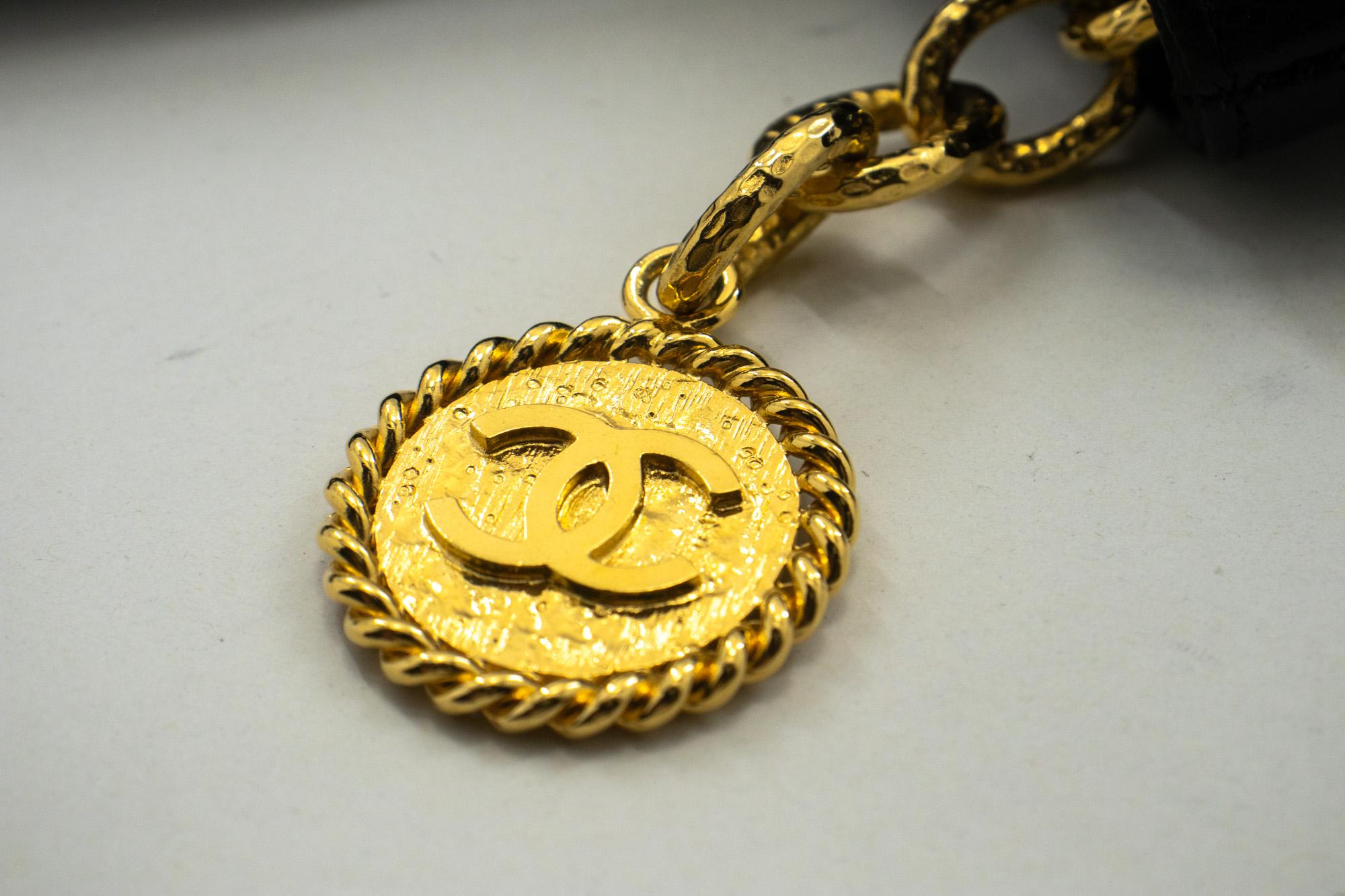 CHANEL Gold Medallion Caviar Shoulder Bag Grand Shopping Tote For Sale 2