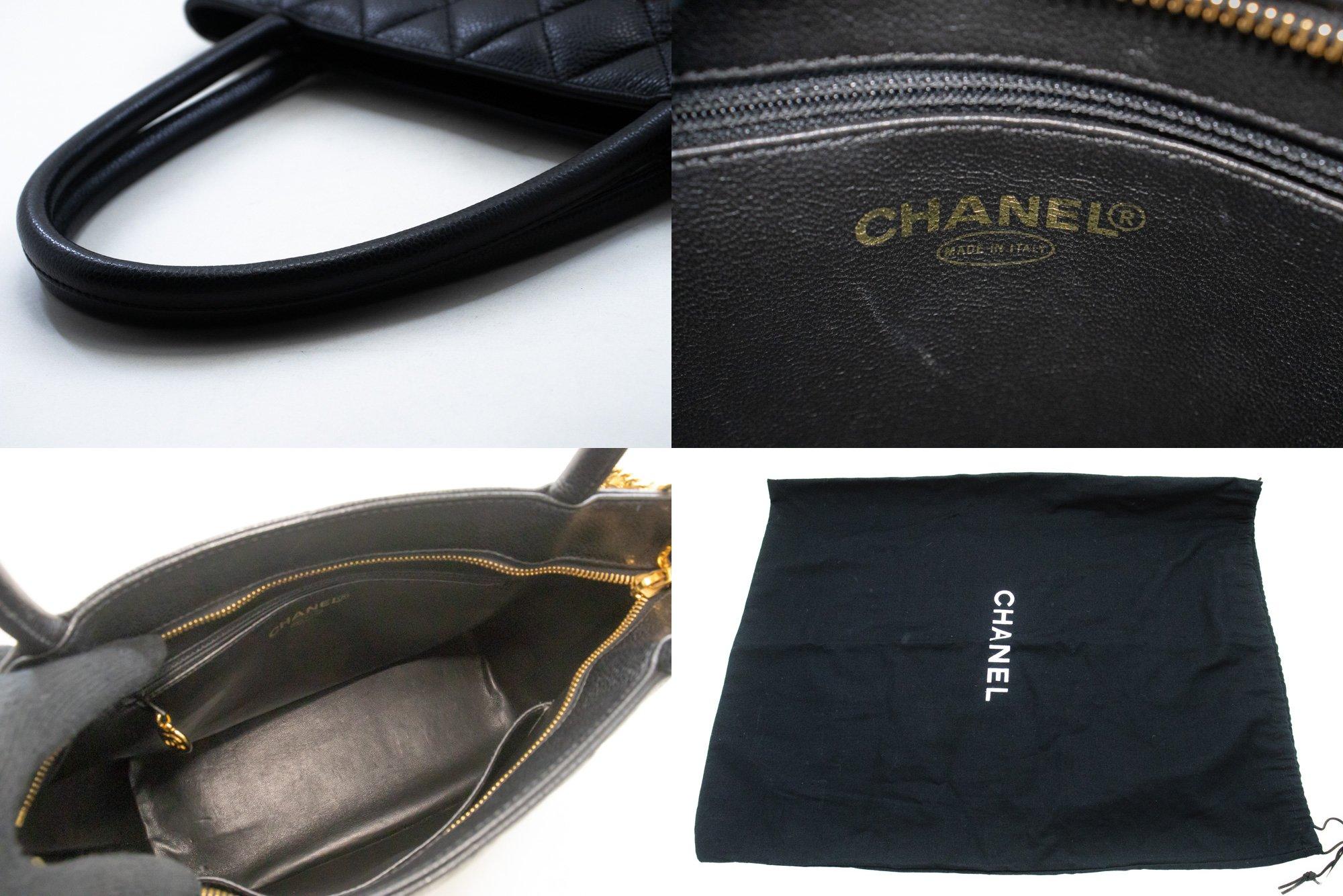 CHANEL Gold Medallion Caviar Shoulder Bag Grand Shopping Tote For Sale 3