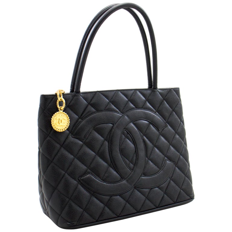 CHANEL Gold Medallion Caviar Shoulder Shopping Tote Bag Black For Sale at  1stDibs