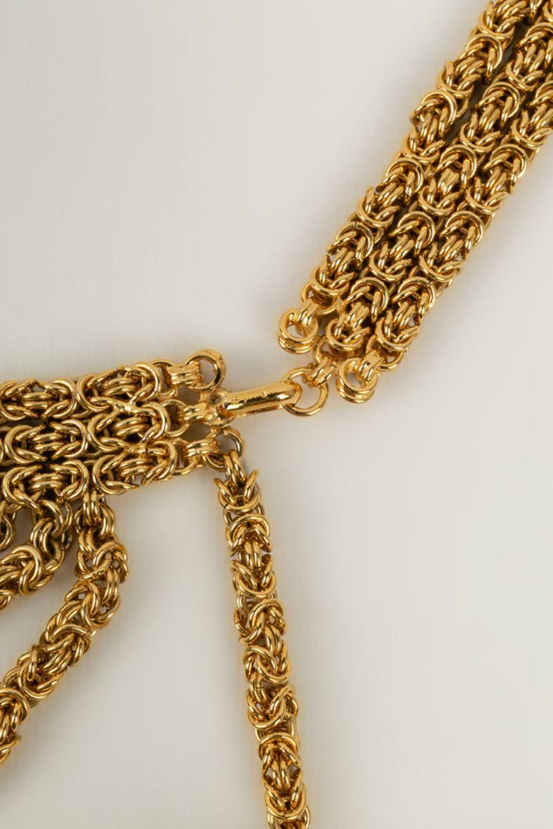 Chanel Gold Metal and CC Charm Belt In Excellent Condition In SAINT-OUEN-SUR-SEINE, FR