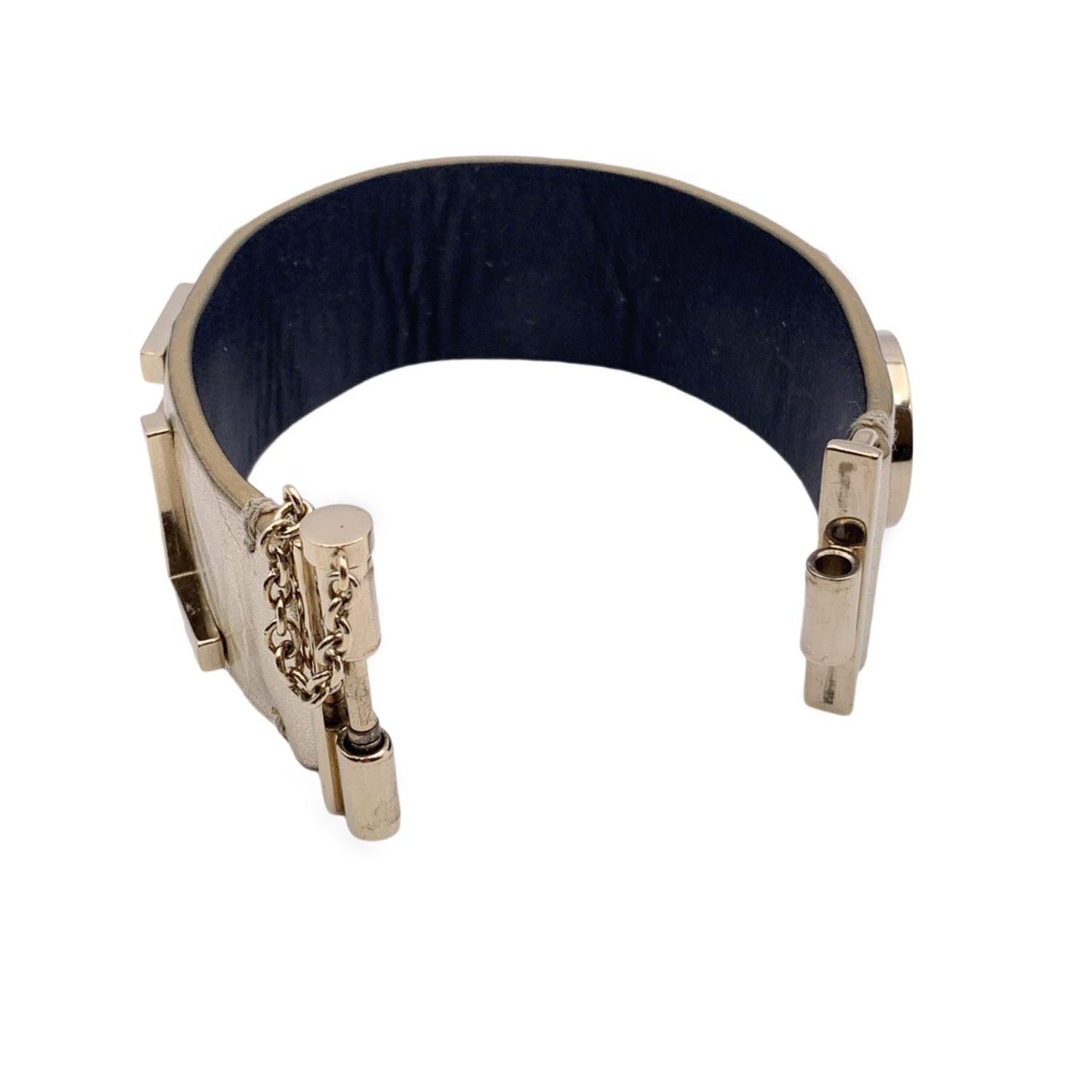 Chanel Gold Metal Leather Logo Lettering Cuff Bracelet Size M Pour femmes en vente