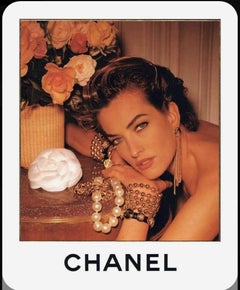 Bracciale Chanel con perle in metallo dorato