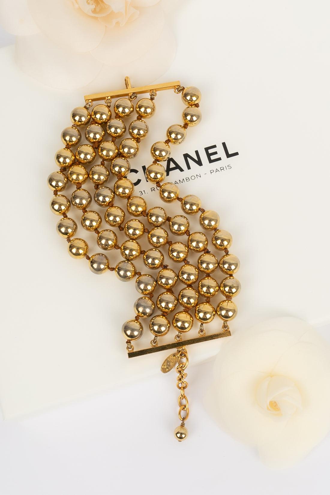 Chanel Gold metal Pearl Bracelet For Sale 2