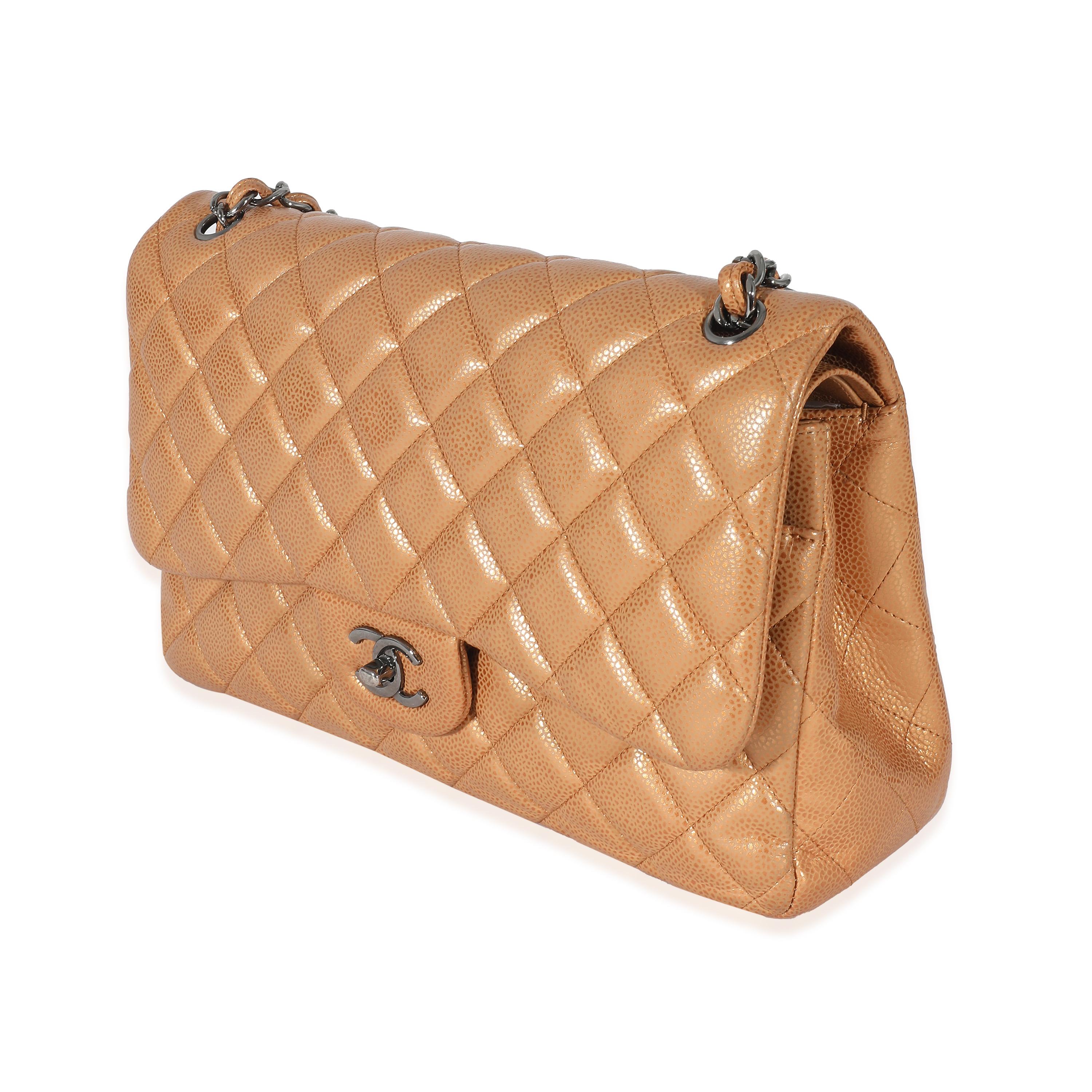 Chanel Gold Metallic Caviar Jumbo Double Flap Bag In Excellent Condition For Sale In New York, NY