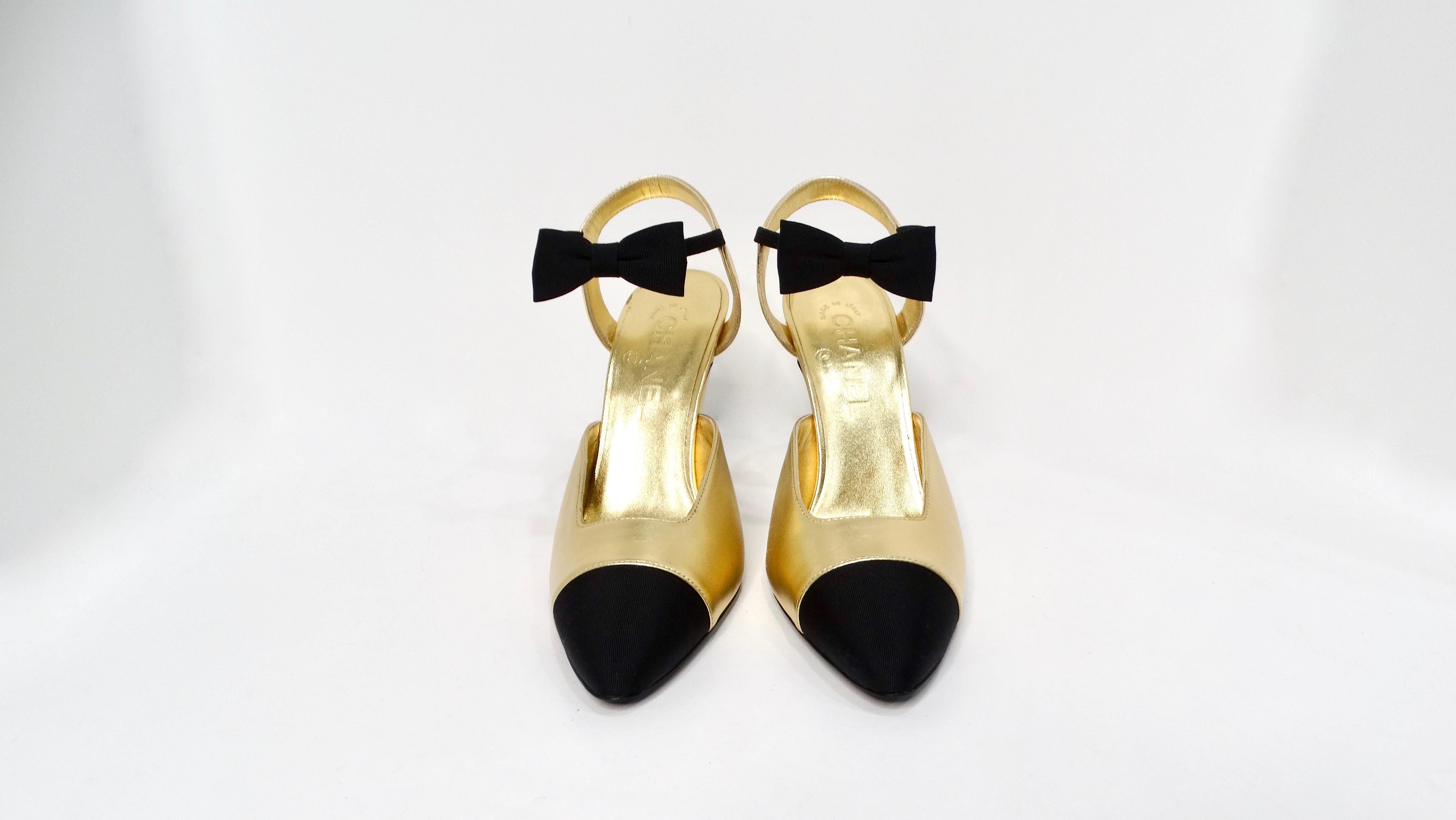 Women's Chanel Gold Metallic Laminated Lambskin Grosgrain Slingback Pumps With Bows