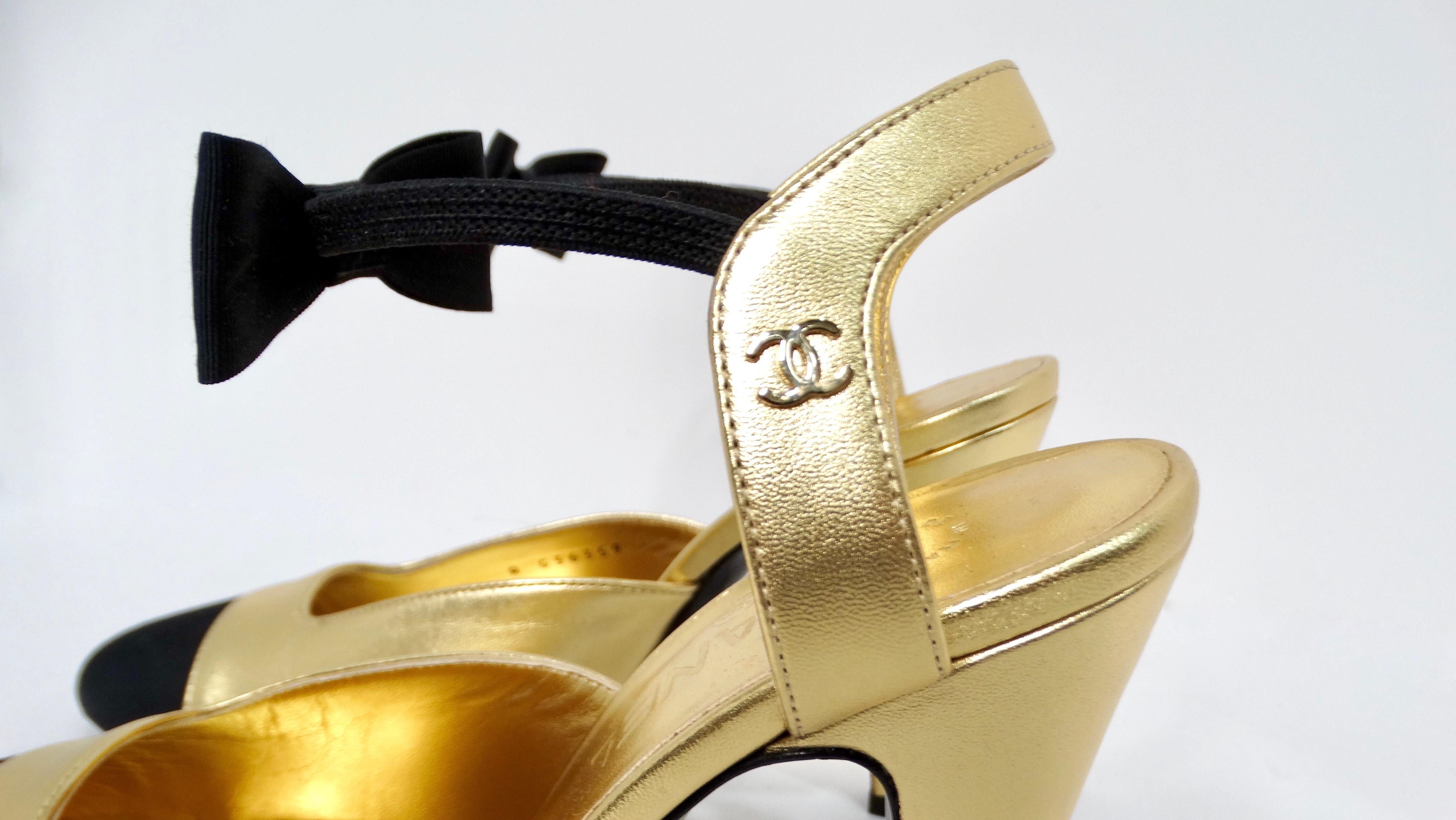 Chanel Gold Metallic Laminated Lambskin Grosgrain Slingback Pumps With Bows 1