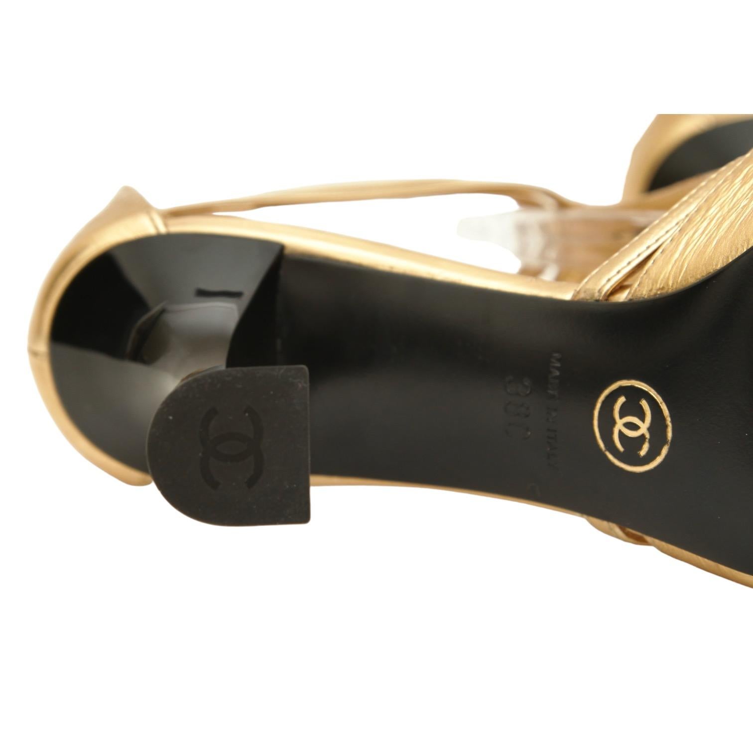 CHANEL Gold Metallic Pump Heels T-Strap CC Logo Multistrap Buckles 38C 2019 NEW 5