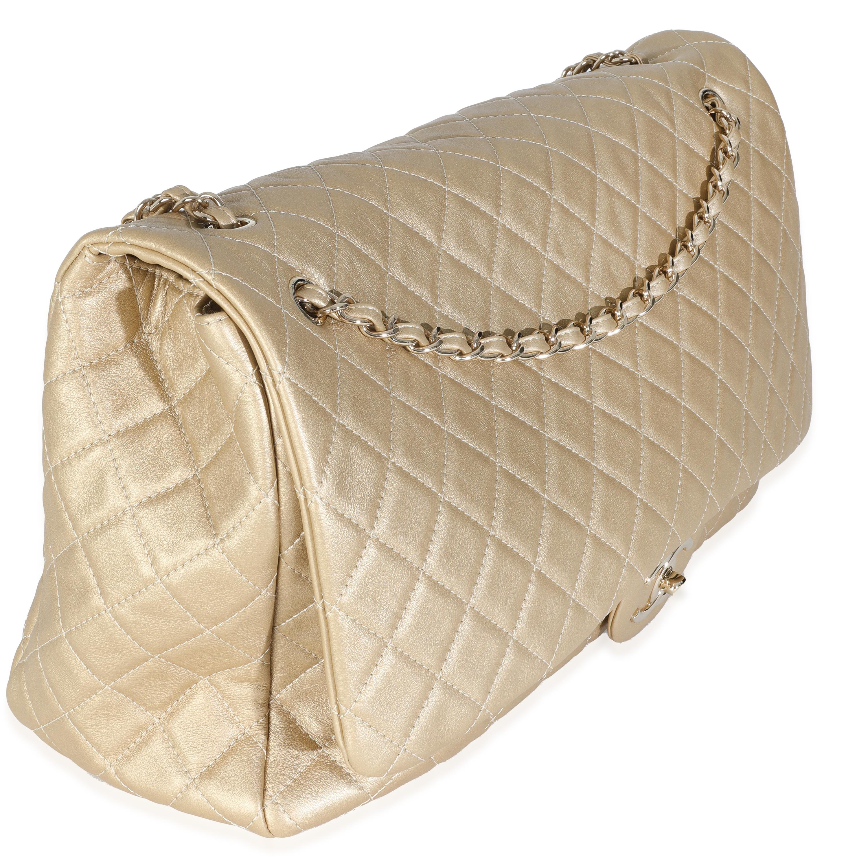 Or Chanel Gold Metallic Calfskin Airlines Quilted XXL Travel Flap Bag en vente