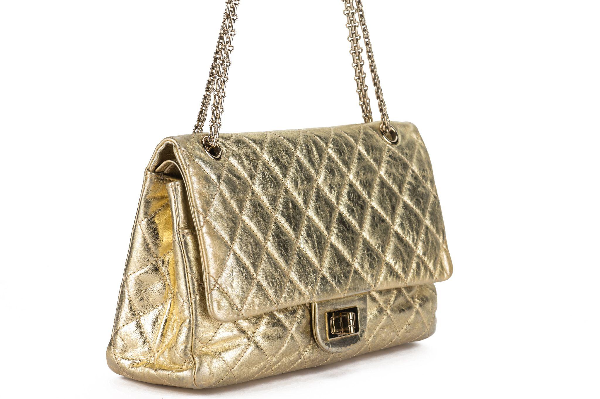 Chanel Gold Metallic Reissue 227 Double In Excellent Condition For Sale In West Hollywood, CA