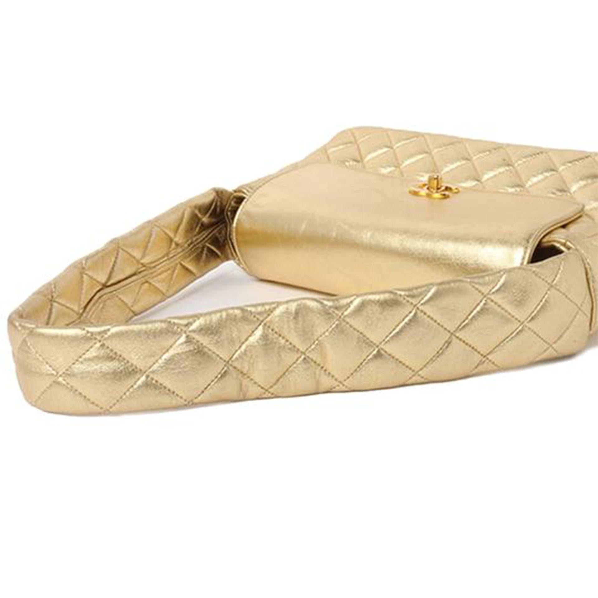 Women's or Men's Chanel Gold Metallic Top Handle Quilted Flap Bag For Sale