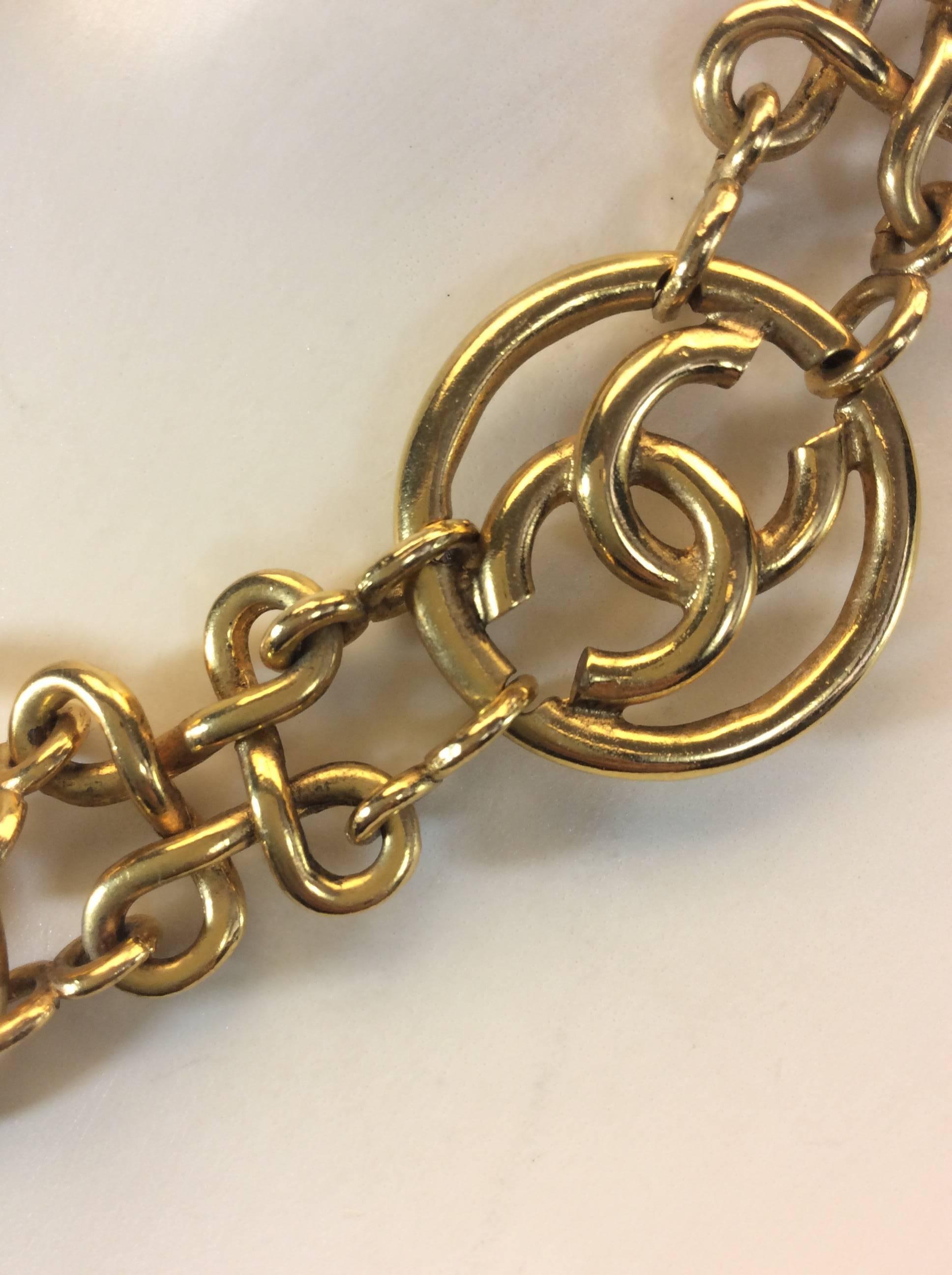 Chanel Gold Necklace In Excellent Condition For Sale In Narberth, PA
