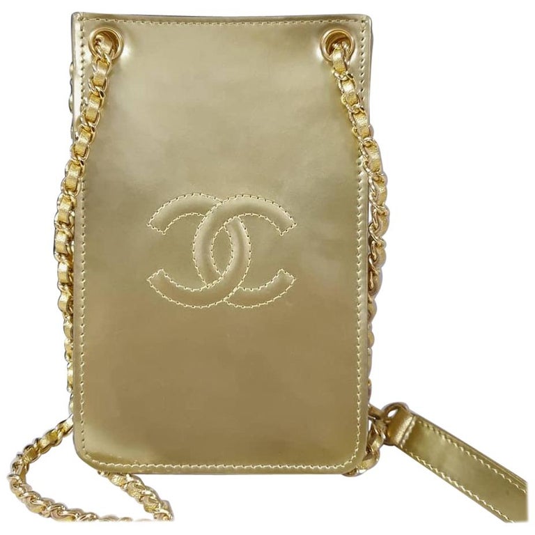 Chanel Gold Patent Leather Cc Phone Holder Crossbody Bag For Sale At 1stdibs Chanel Gold Patent Leather Cc Phone Holder Crossbody Bag For Sale At 1stdibs