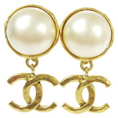 Vintage Chanel Gold Pearl Charm CC  Round Evening Dangle Drop Earrings