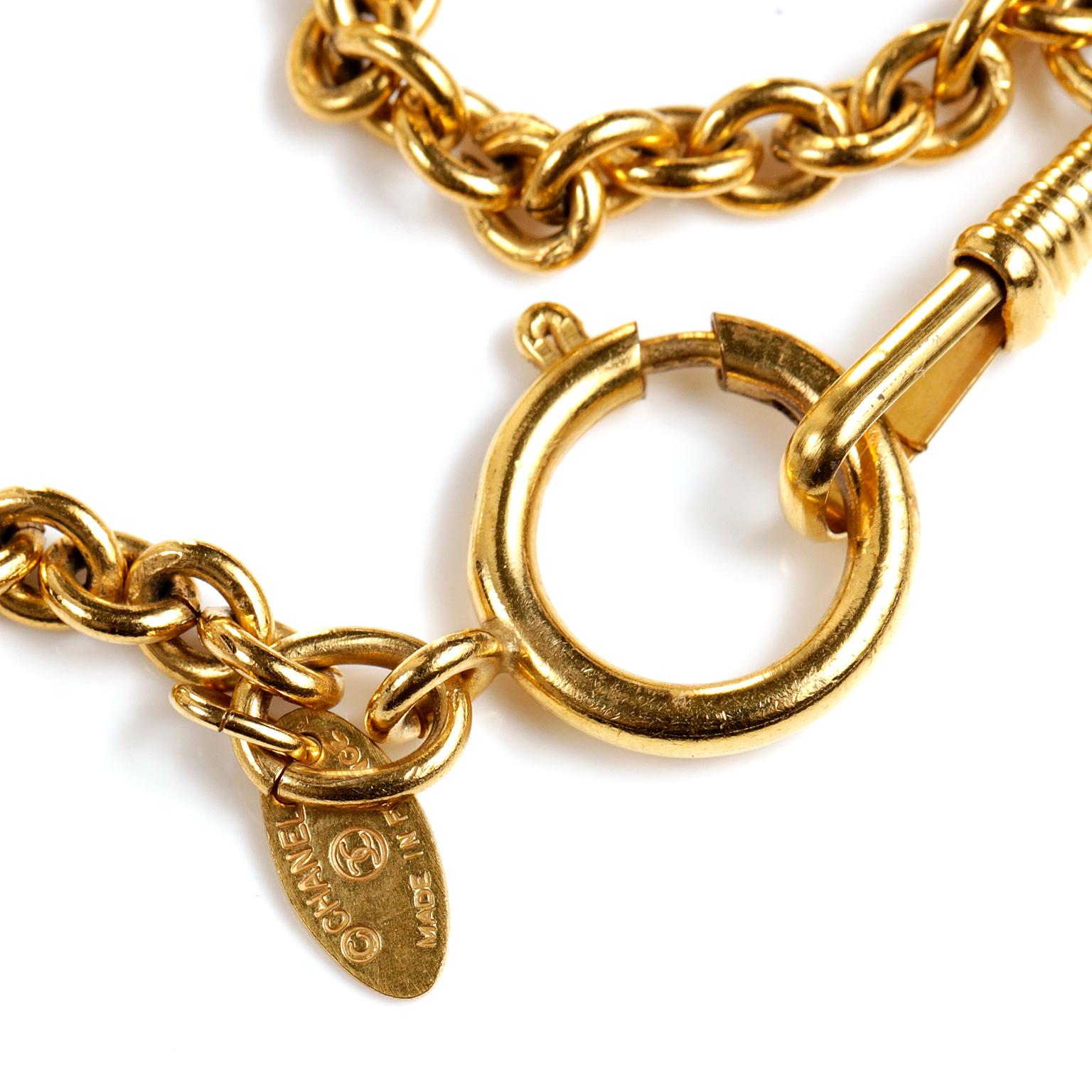 Women's Chanel Gold Pearl Station Necklace For Sale