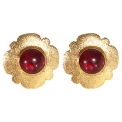Chanel Gold-Plated 1980s Vintage Red Gripoix Earrings