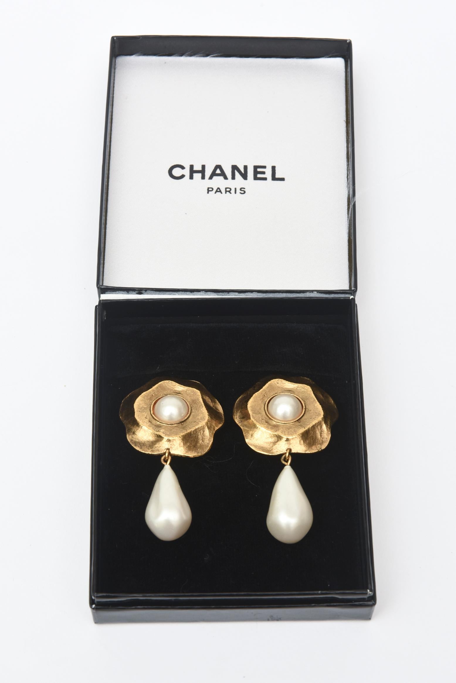 Bead Chanel Gold Plated and Faux Pearl Flower Dangle Clip On Earrings