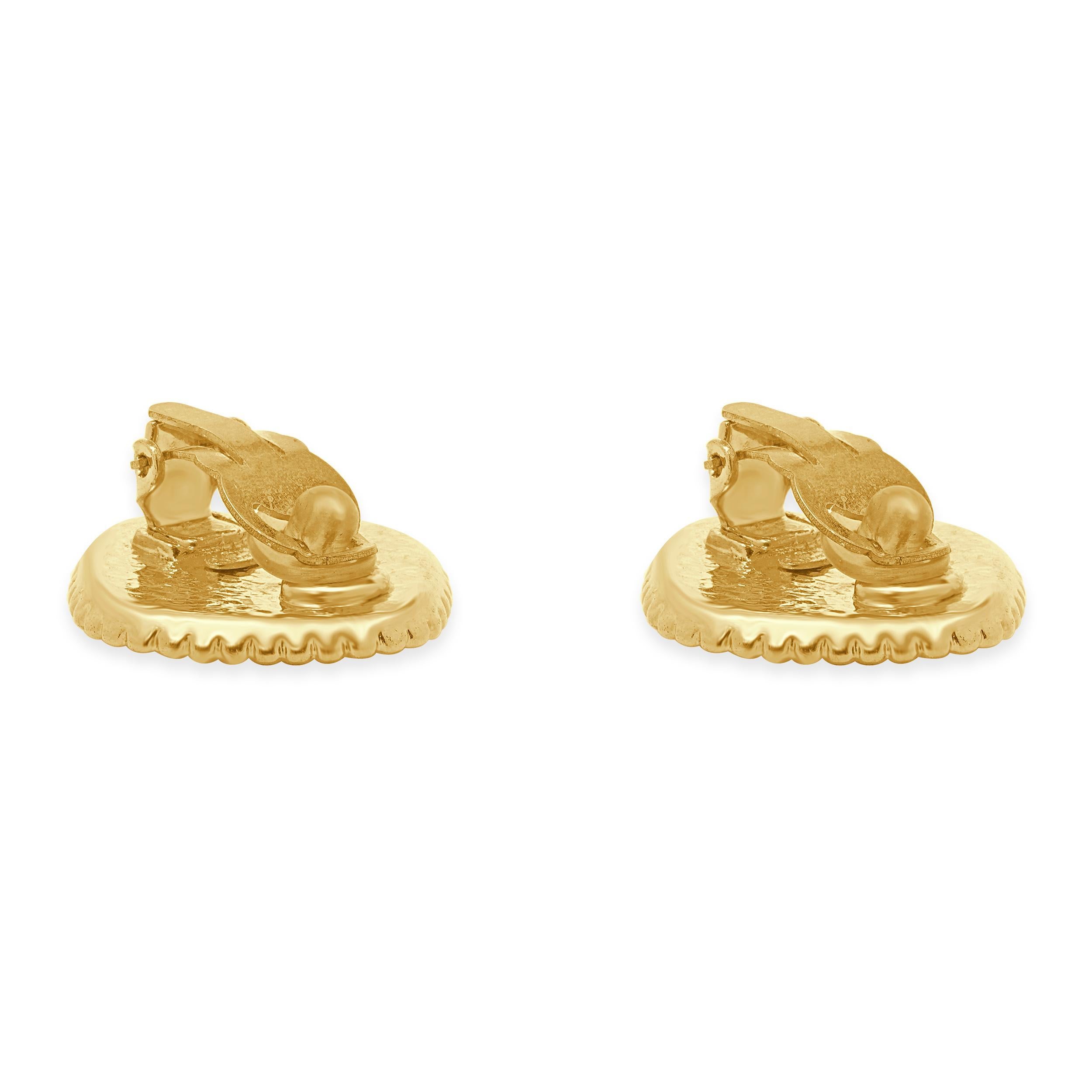 Women's Chanel Gold Plated CC Clip On Earrings For Sale