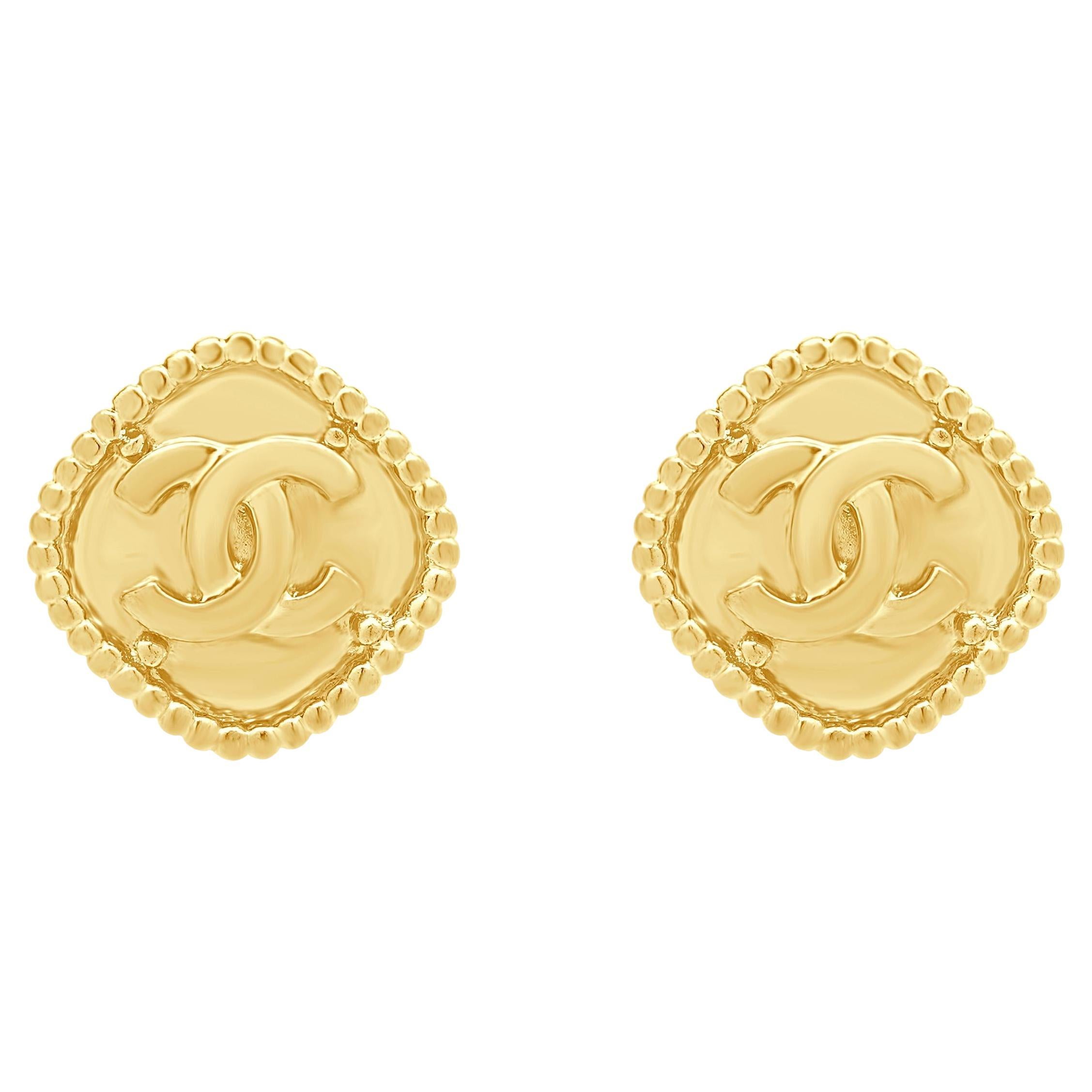 Chanel Gold Plated CC Clip On Earrings