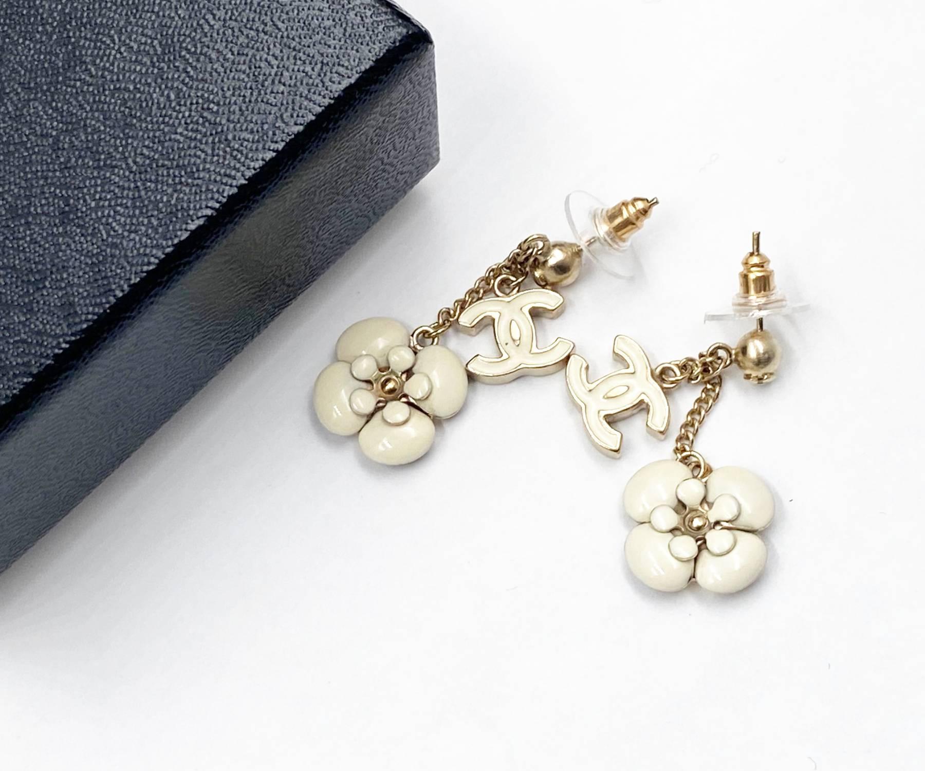 Artisan Chanel Gold Plated CC Ivory Camellia Flower Dangle Piercing Earrings 