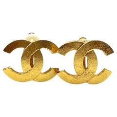 Chanel Gold Plated Gold Matte Texture Clip on Earrings 