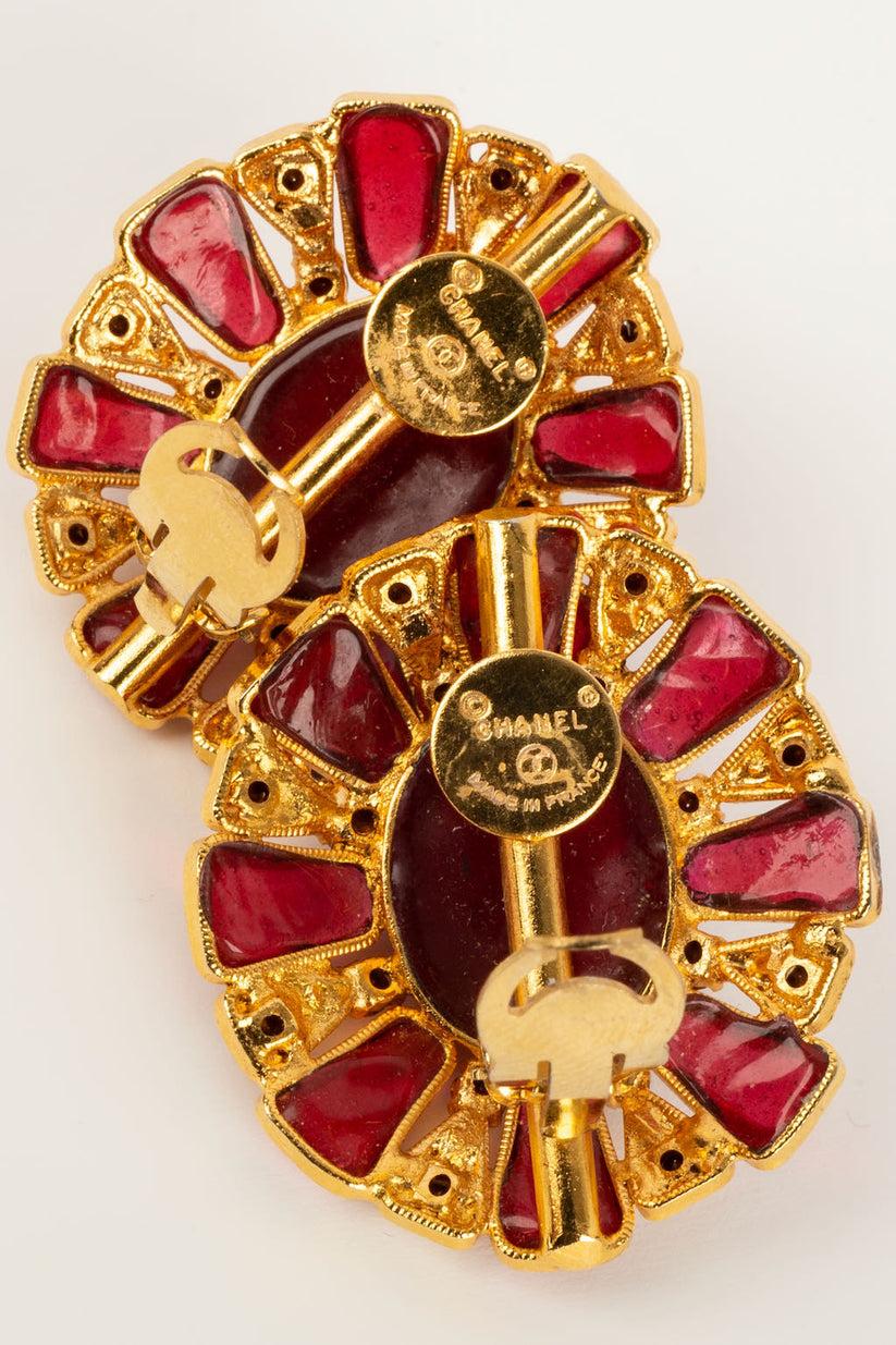 Chanel Gold Plated Metal and Red Glass Paste Clip Earrings For Sale 2