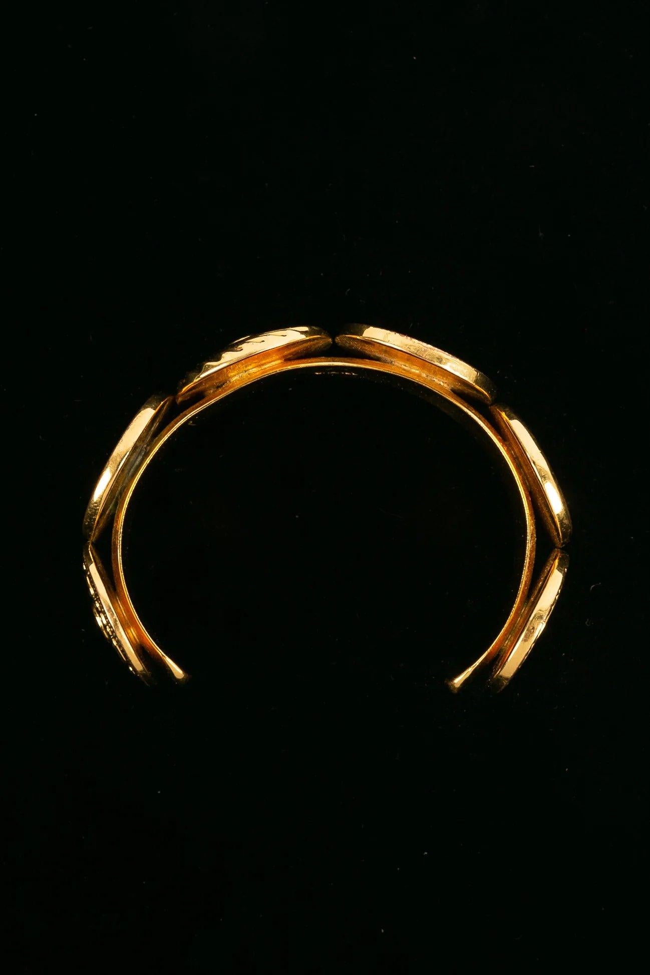 Women's Chanel Gold-Plated Metal Bracelet