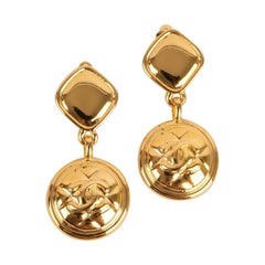 Chanel - Boucles d'oreilles à clip en métal doré