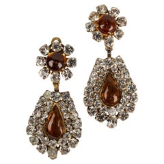 Chanel Gold-Plated Metal Clip Earrings Chanel Gold-Plated Metal Clip Earrings