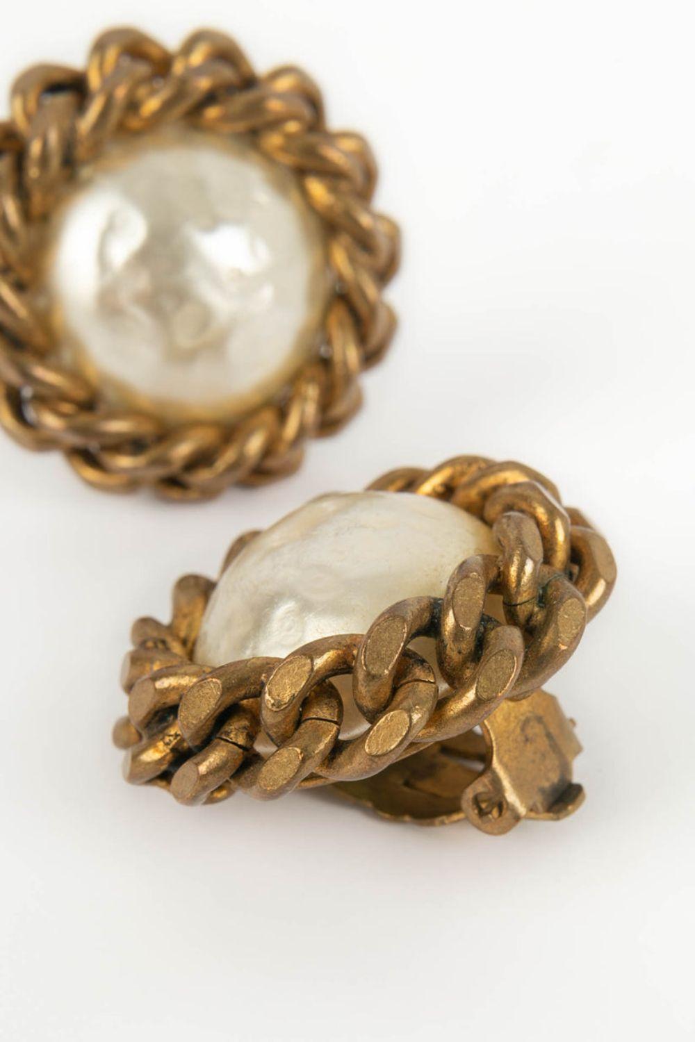 Chanel Gold-Plated Metal Clip Earrings with Pearly Cabochon For Sale 1