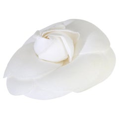 Chanel Vergoldet  Vintage Camelia Brosche