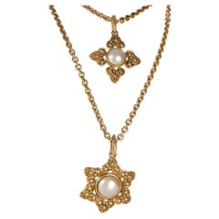 Chanel Gold-Plated Vintage Faux Pearl Pendant