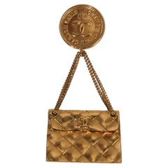 Chanel Gold-Plated  Vintage Matelasse Bag Brooch
