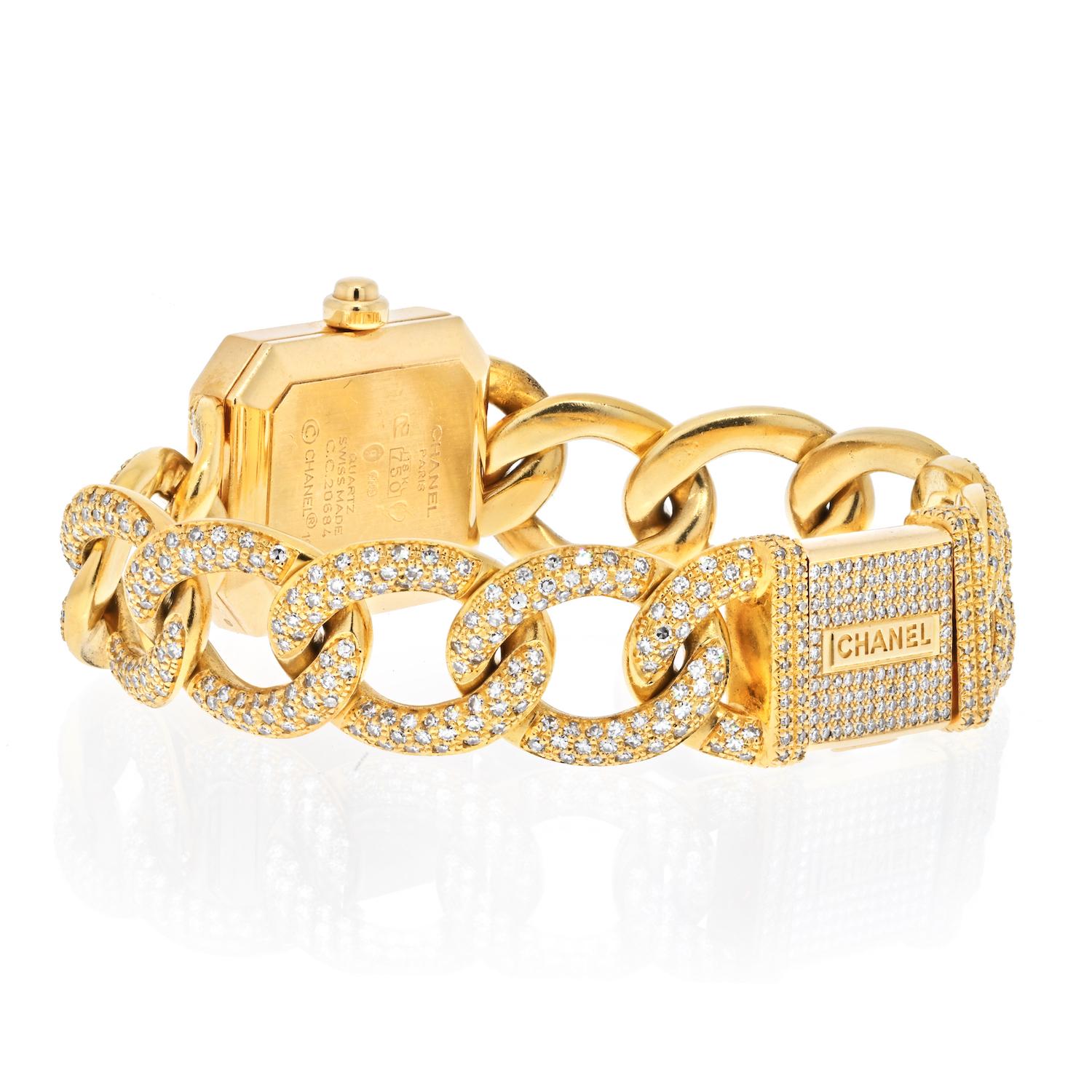 Round Cut Chanel Gold Première Diamond Quartz Model H0114 Ladies Watch For Sale