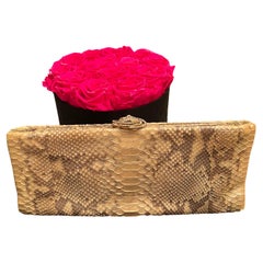 Chanel Bolso Camelia Pitón Dorado Cristal
