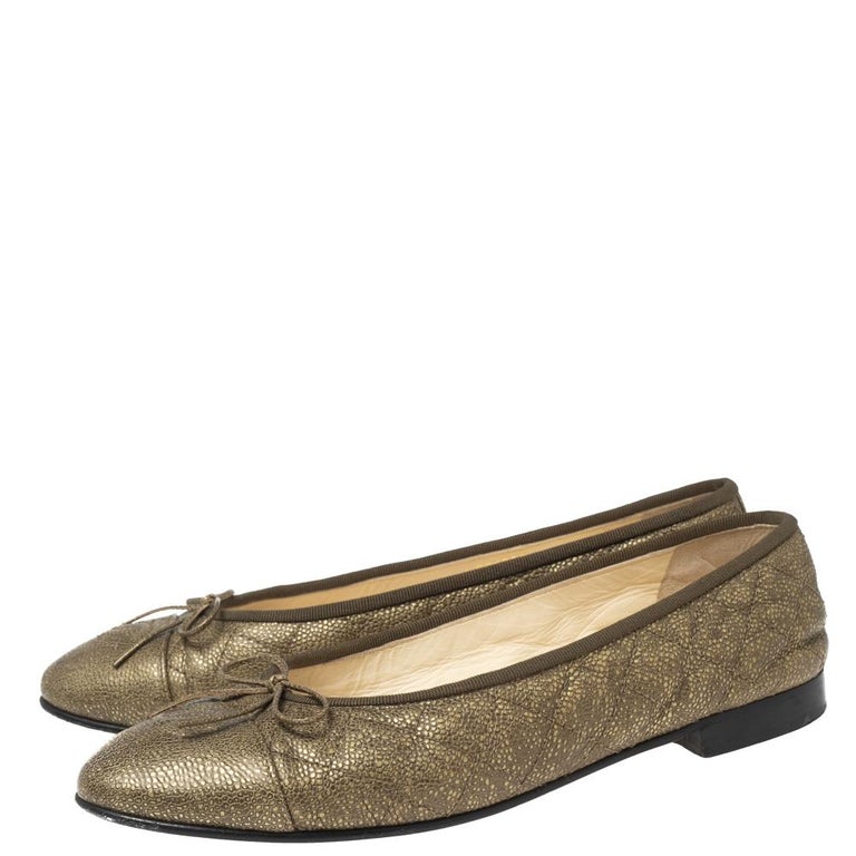 Chanel Gold Quilted Caviar Leather Bow CC Cap Toe Ballet Flats Size 39.5 at  1stDibs