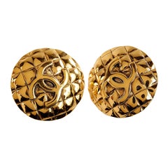 Vintage Chanel Gold Quilted CC Clip On Earrings
