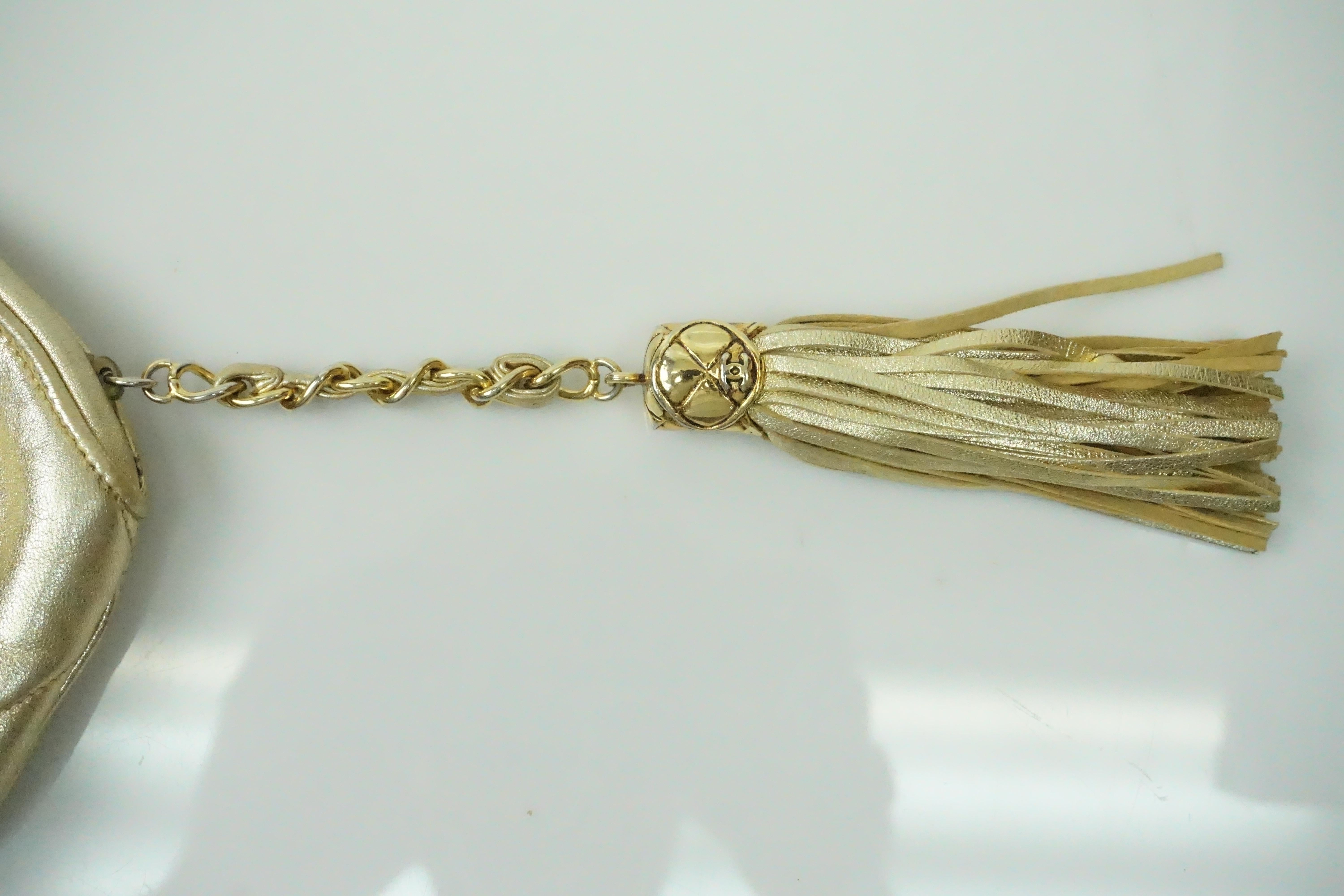 Women's Chanel Gold Quilted Evening Clutch w/ Tassel- Circa 89