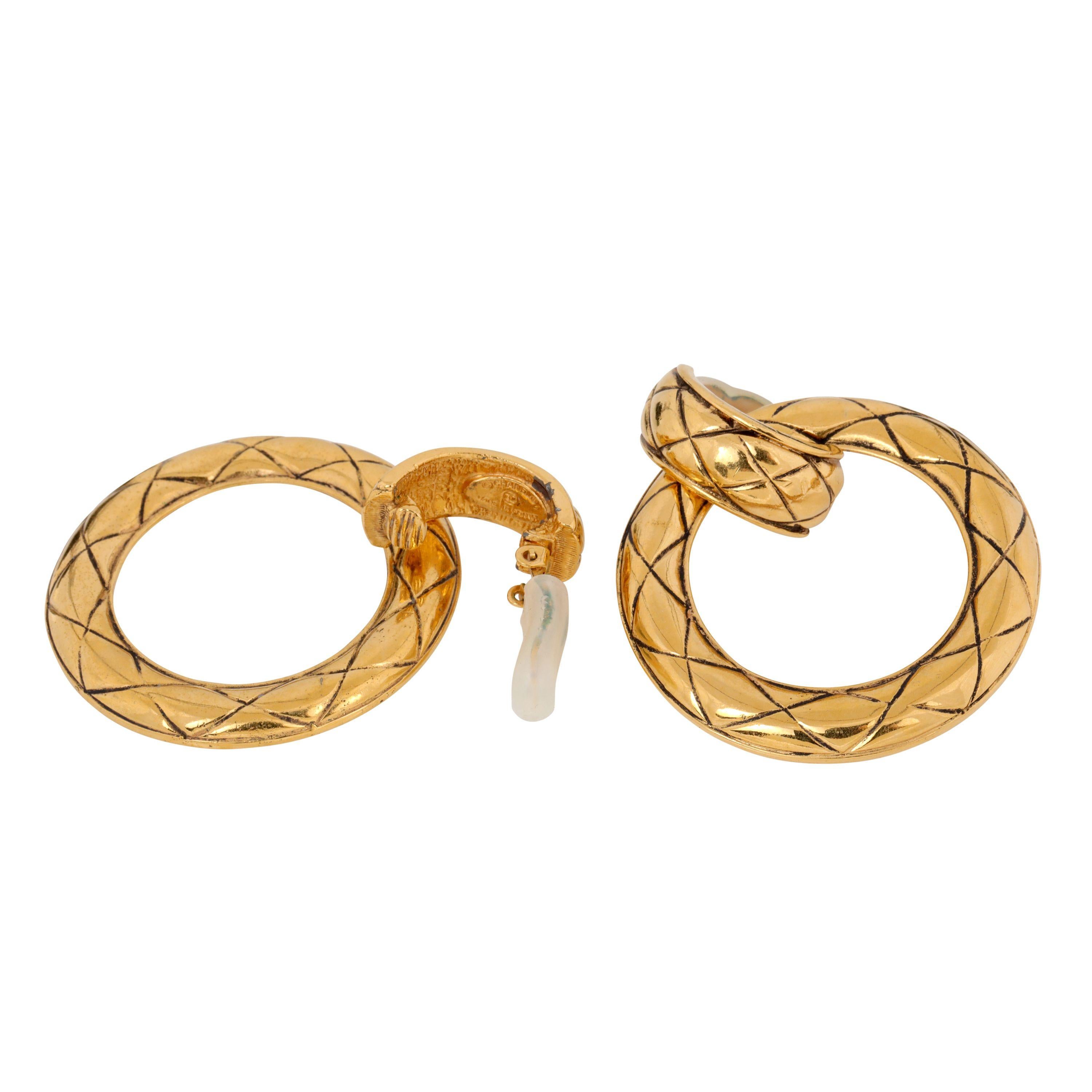 Women's or Men's Chanel Gold Quilted Hoop Clip On Earrings For Sale
