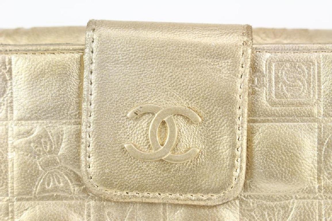 Chanel Gold Quilted Lambskin Charm Compact Wallet 29cas722 4