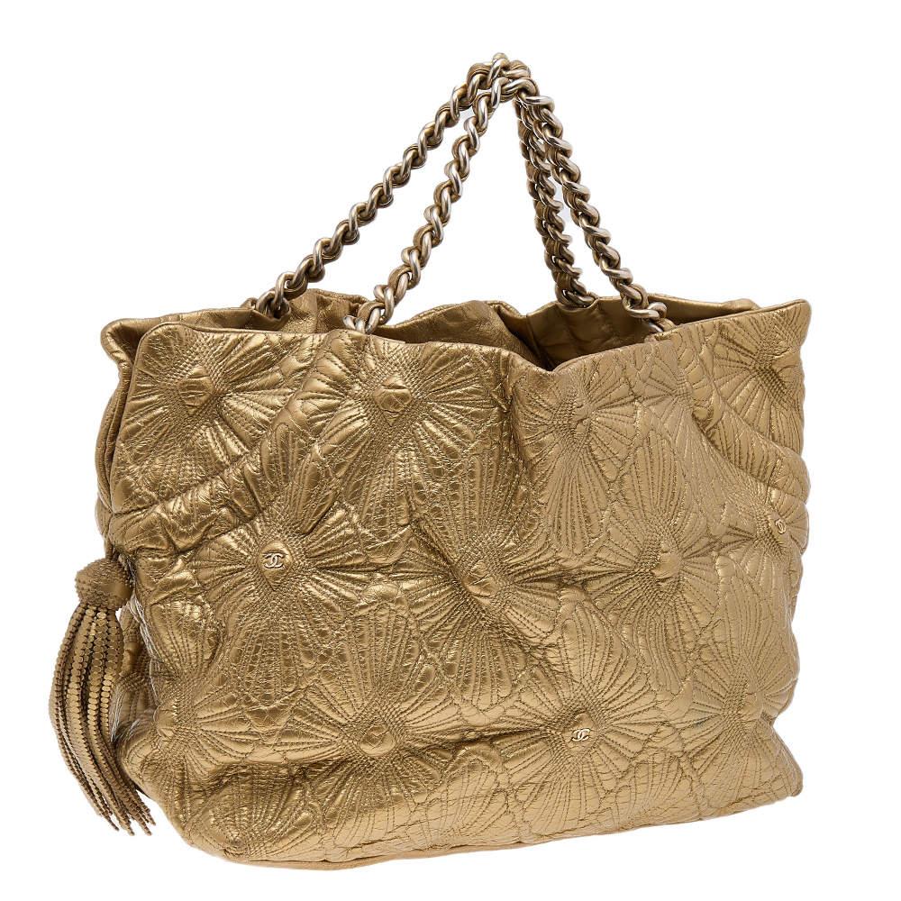 Chanel Gold Quilted Leather Ca D'Oro Tote In Fair Condition In Dubai, Al Qouz 2