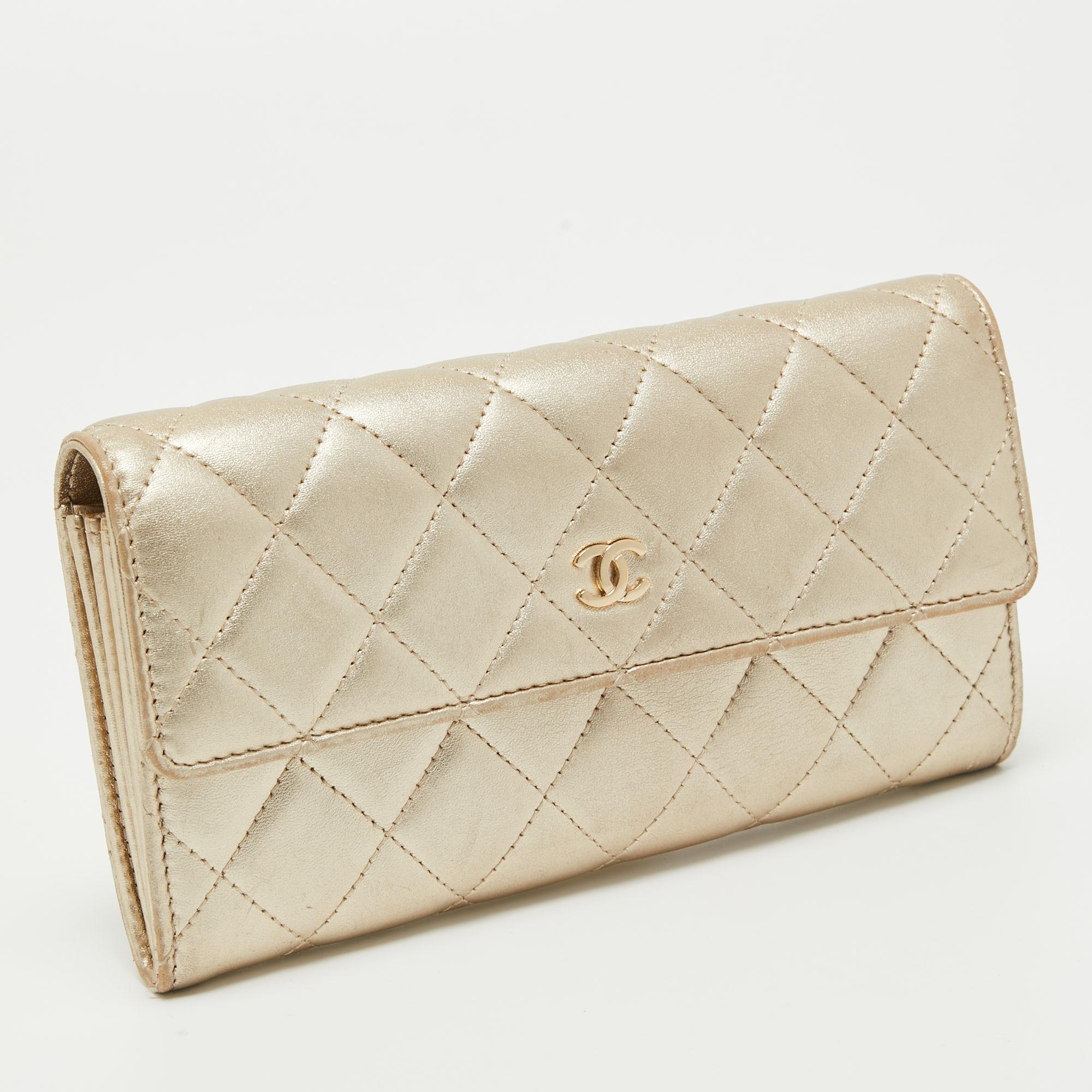 Chanel Gold Quilted Leather Classic Long Wallet For Sale 4