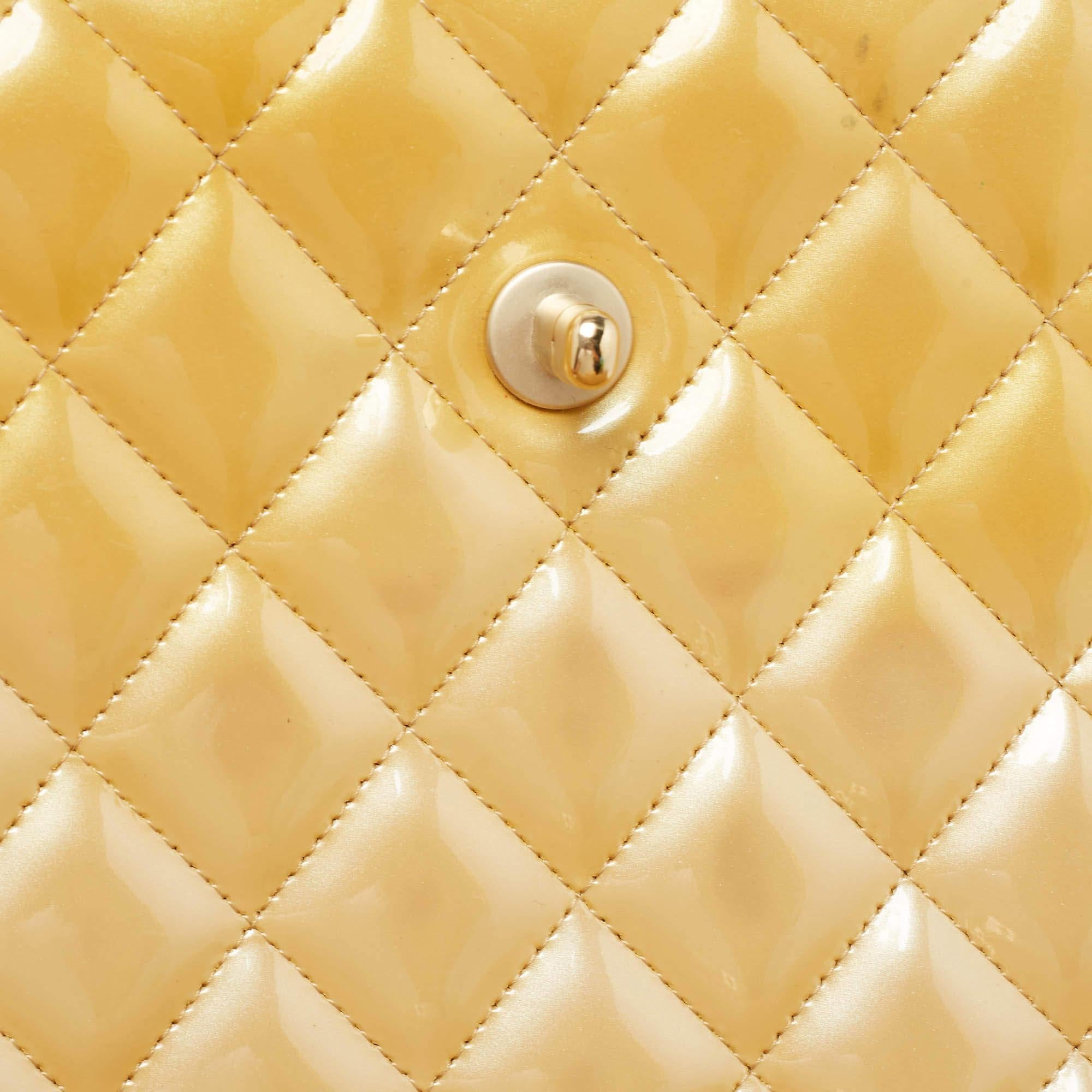 Chanel Gold Quilted Patent Leather Maxi Classic Single Flap Bag For Sale 2