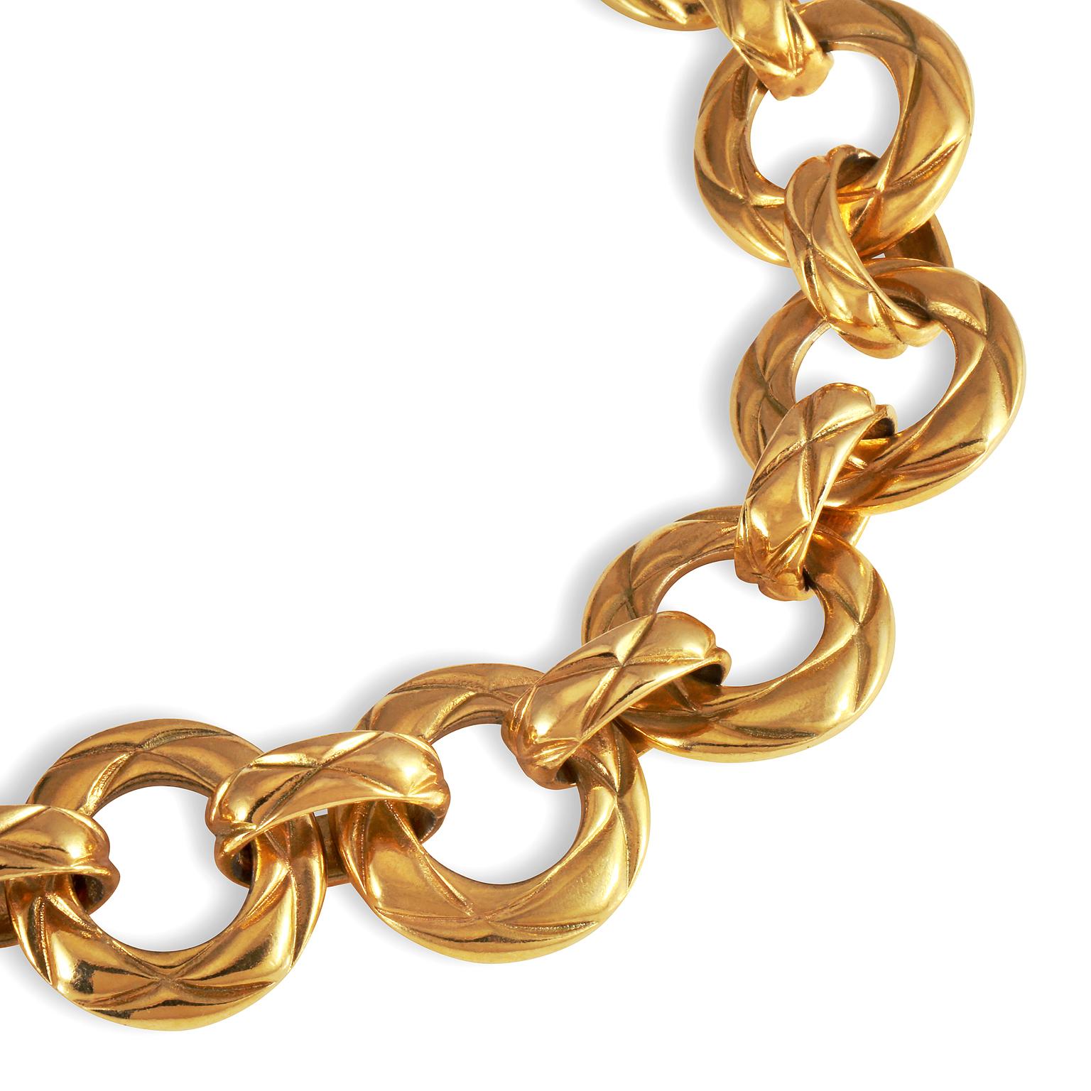 Chanel Gold Quilted Ring Vintage Choker 1