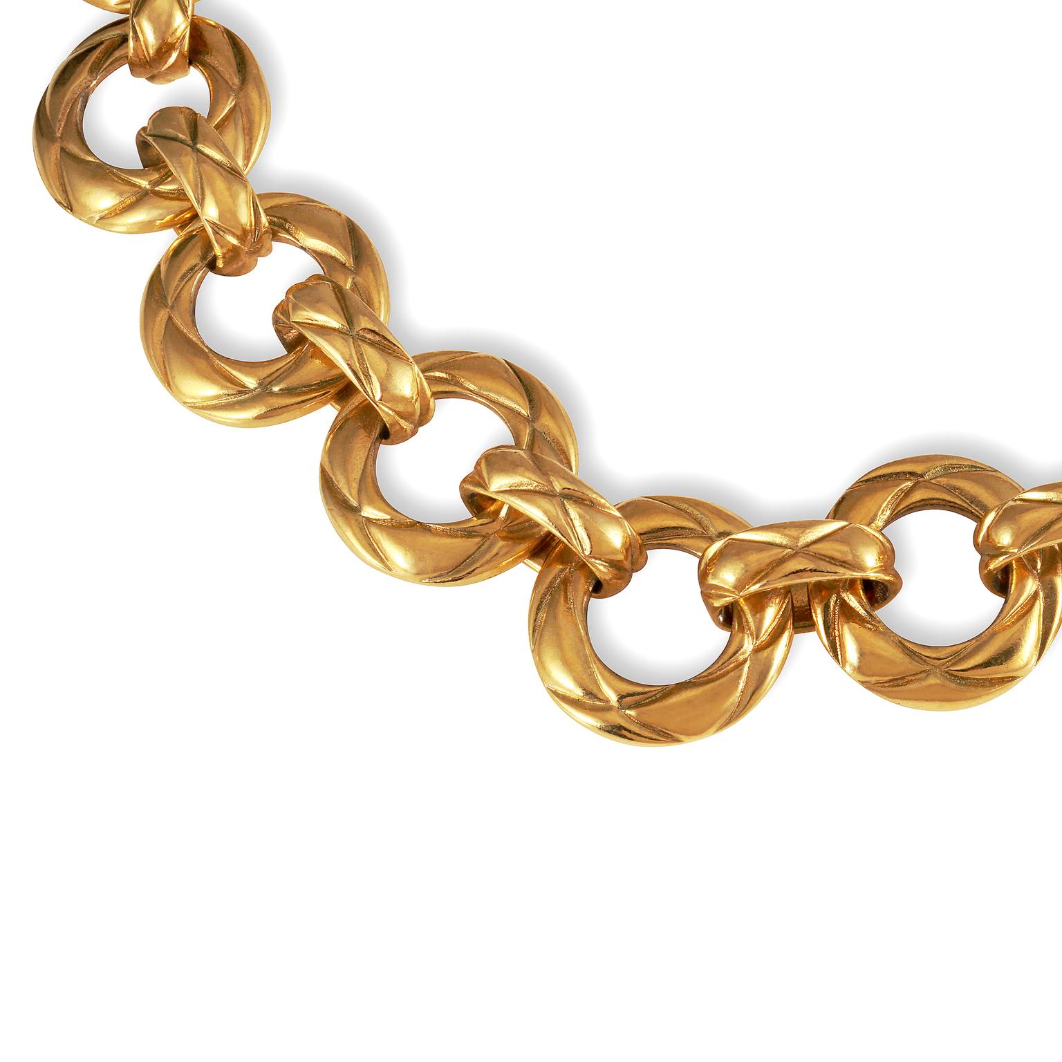 Chanel Gold Quilted Ring Vintage Choker 2