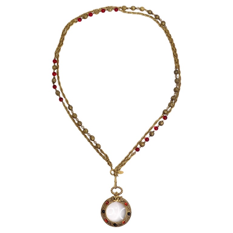 Chanel Vintage 1995 Gripoix & Pearl Magnifying Glass Necklace