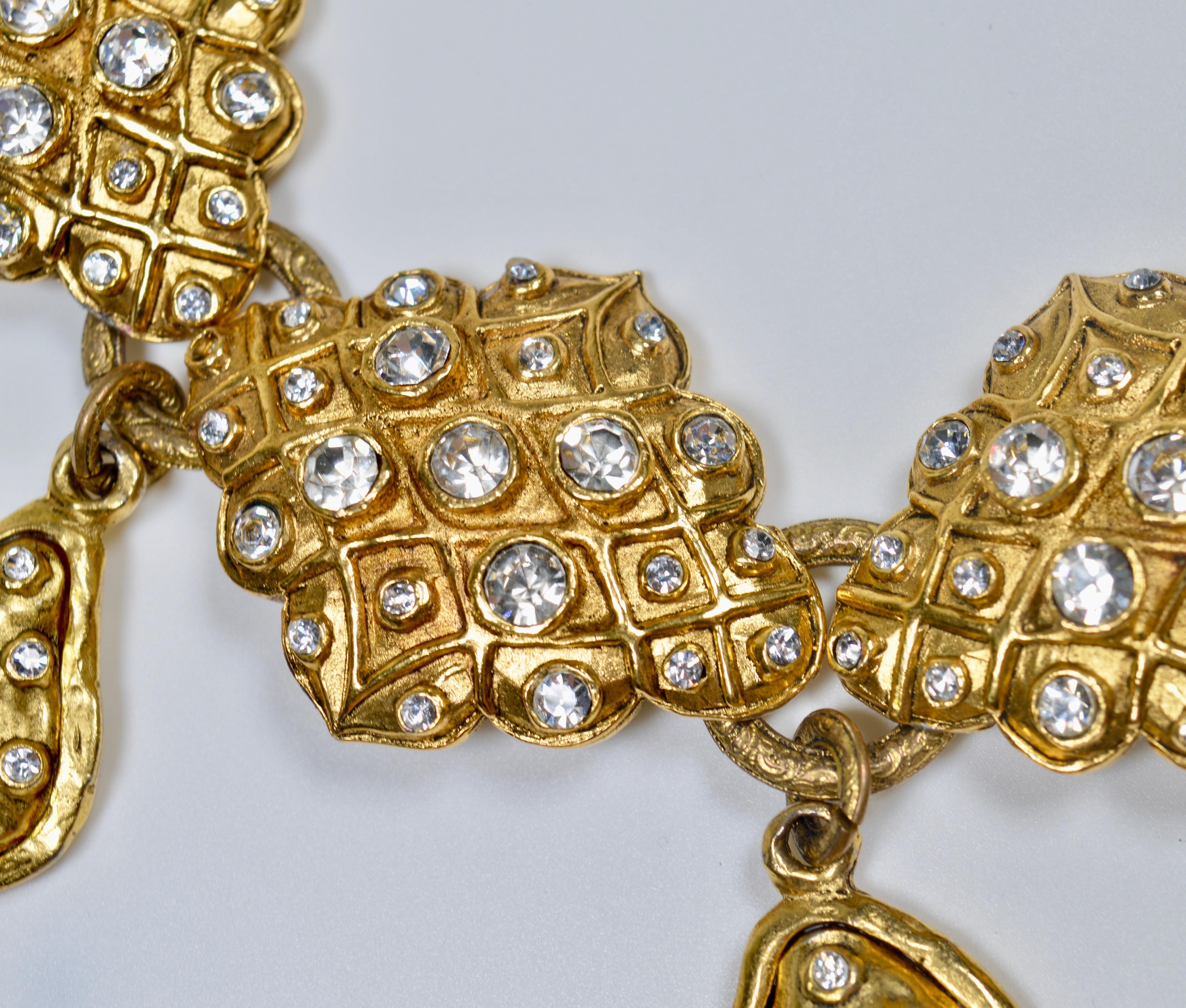 Chanel Gold Rhinestone and Collar Necklace Early 1980s For Sale 2